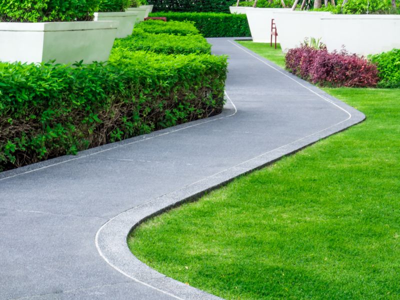 When To Choose Concrete For Walkways And Entryways